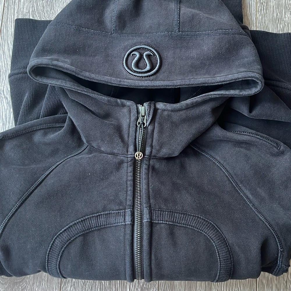 Lululemon hoodie